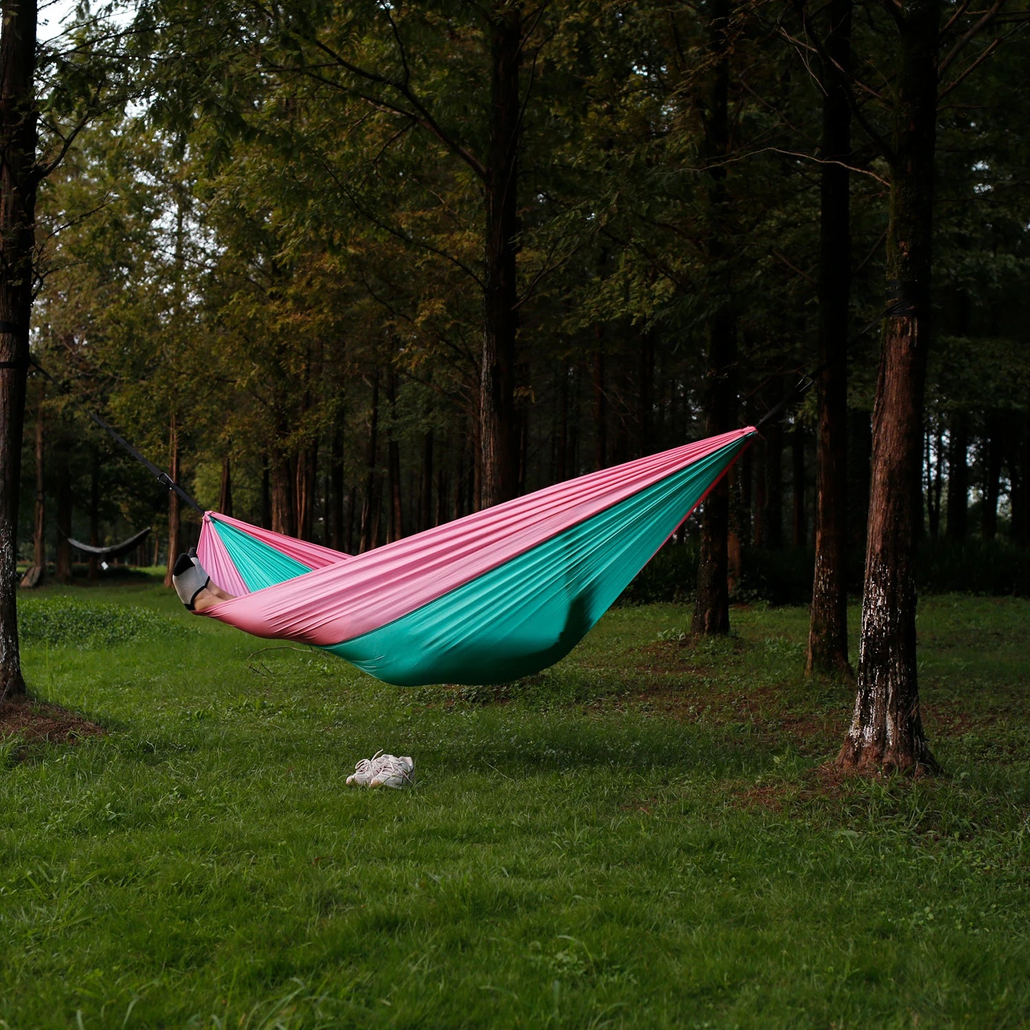 Outdoor Camping Portable Triple Sewing Durable Fabric Parachute Nylon Hammock