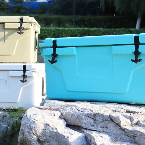Hot Selling 2022 Blue 65QT Outdoor Cooler Fish Ice Chest Box Custom Logo Rotomolded Popular Camping Cooler Box FCJ